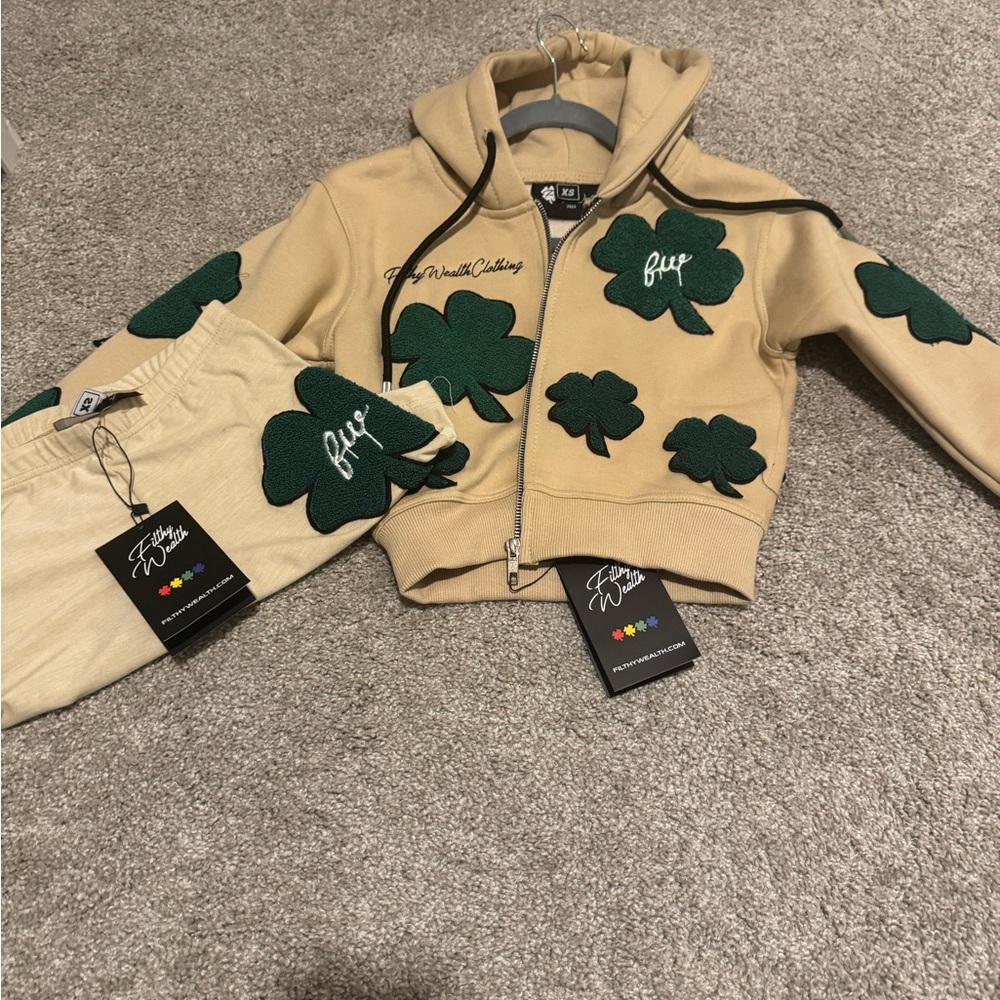 Filthy Wealth Set
